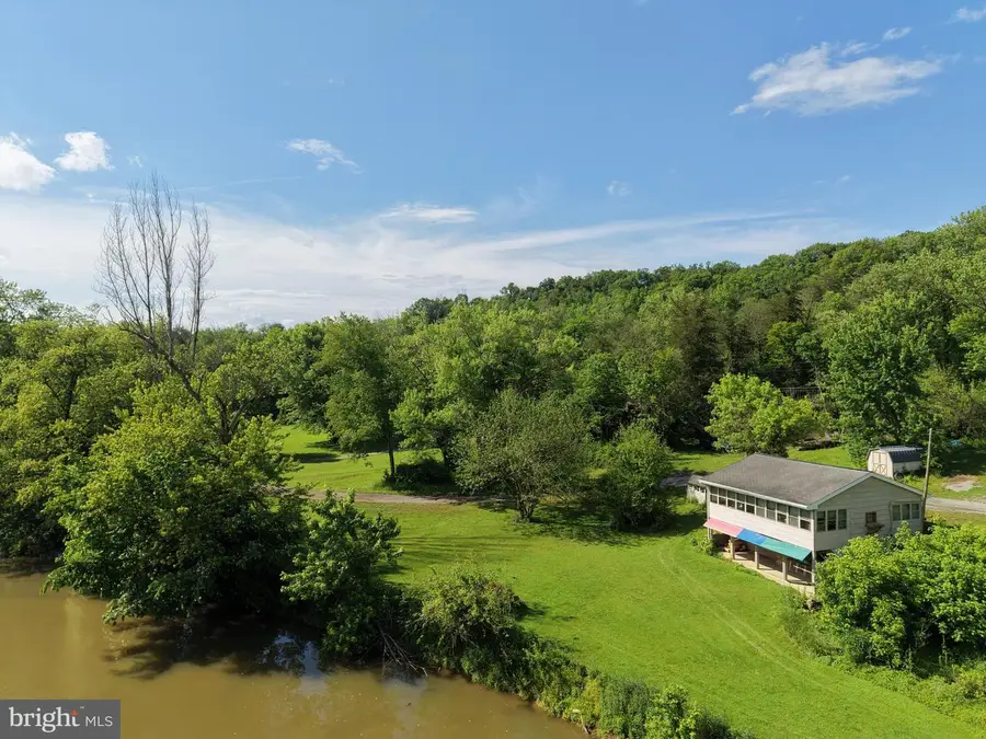 13726 Hopps Landing Rd, Hagerstown, MD 21740 - #2