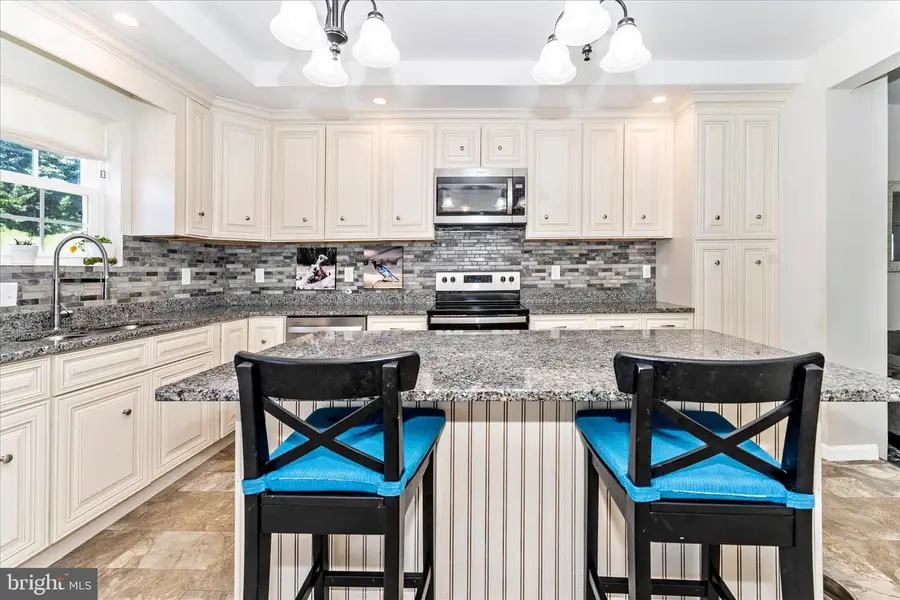118 W Salisbury St, Williamsport, MD 21795 - #2