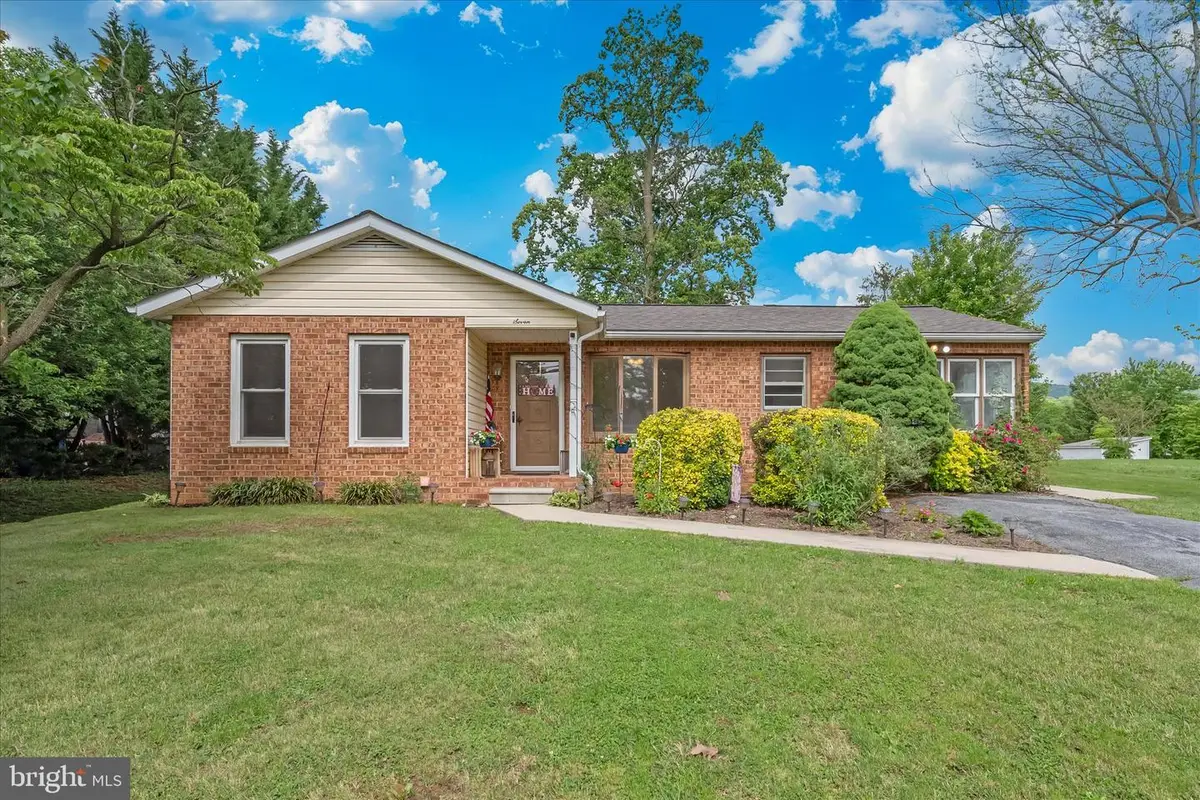 7 Della Ln, Boonsboro, MD 21713 - #1