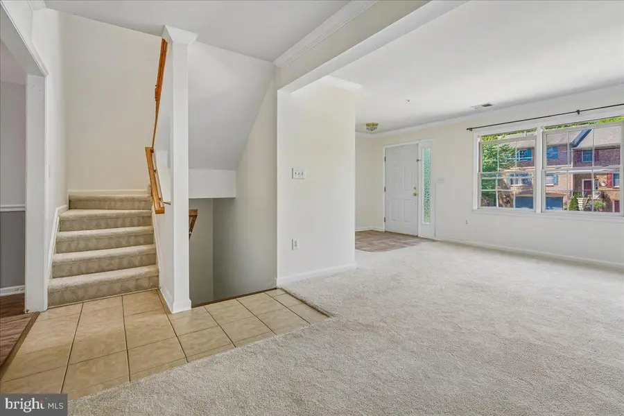 1323 Lindsay Ln, Hagerstown, MD 21742 - #3