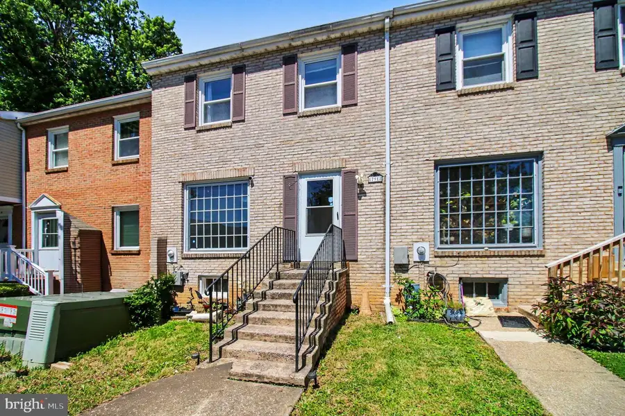 17918 Hickory Ln, Hagerstown, MD 21740 - #3