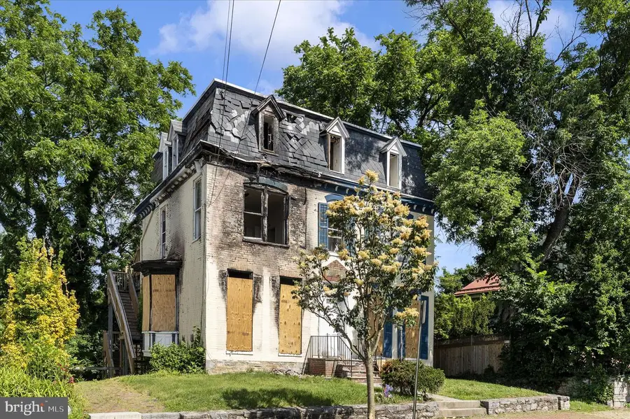 145 S Prospect St, Hagerstown, MD 21740 - #2