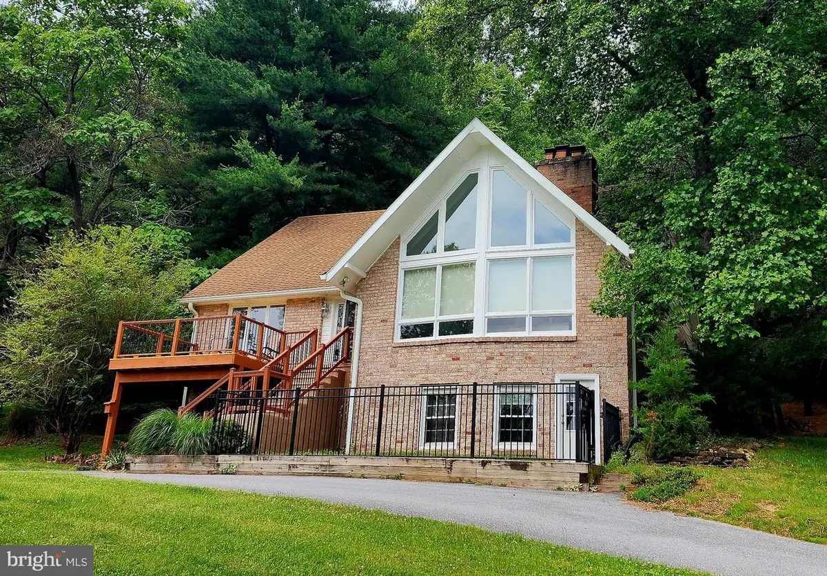 3370 Harpers Ferry Rd, Sharpsburg, MD 21782 - #1