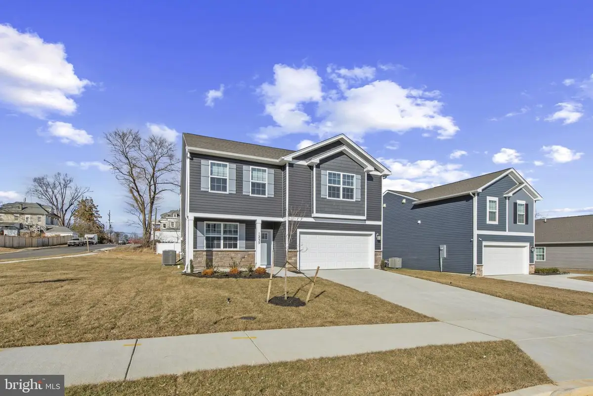 1216 Moller Ave, Hagerstown, MD 21740 - #1