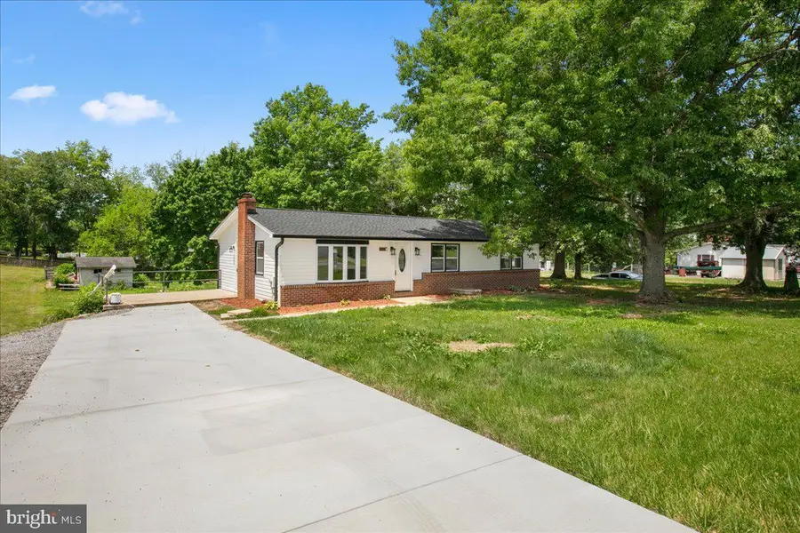 5028 Harpers Ferry Rd, Sharpsburg, MD 21782 - #2