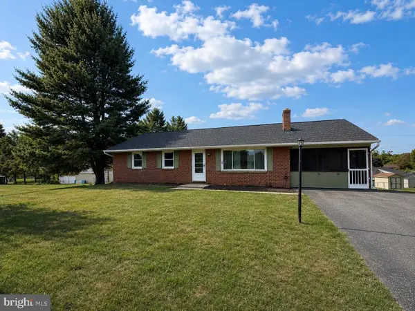 10602 Oaktree Cir, WILLIAMSPORT, MD 21795
