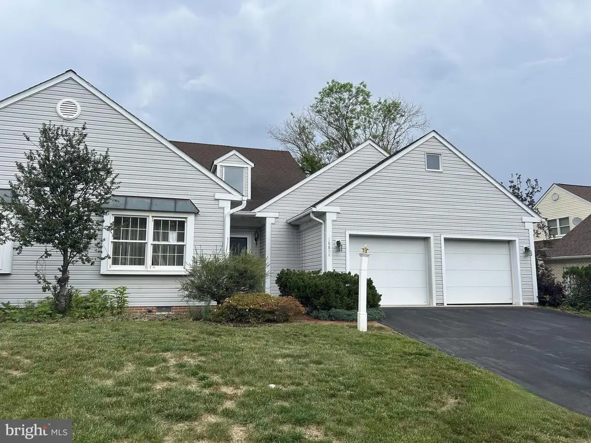18804 Dover Dr, Hagerstown, MD 21742 - #1