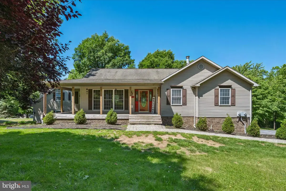 8354 Mountain Laurel Rd, Boonsboro, MD 21713 - #1