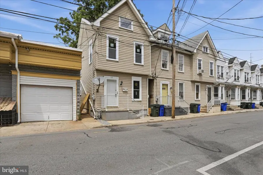10 E Lee St, Hagerstown, MD 21740 - #2