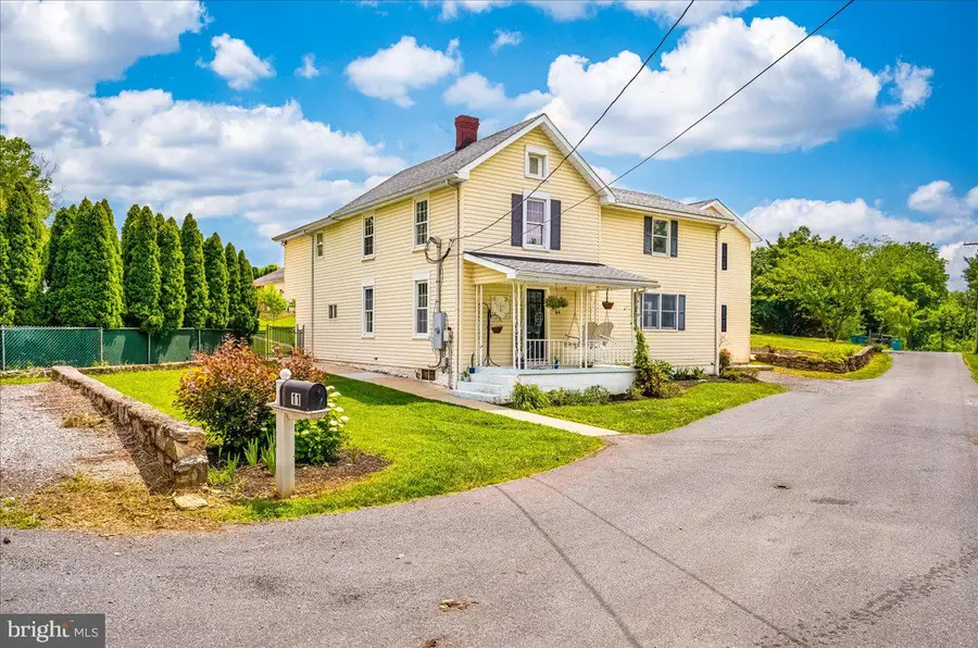 11 Mount Hebron Rd, Keedysville, MD 21756 - #3