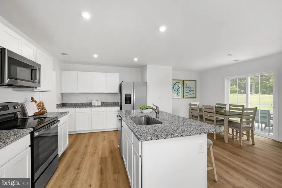 1418 Lieutenant Johnson Dr, Hagerstown, MD 21740 - #3