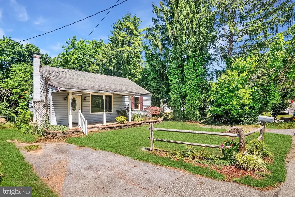 11024 Hickory School Rd, Williamsport, MD 21795 - #1