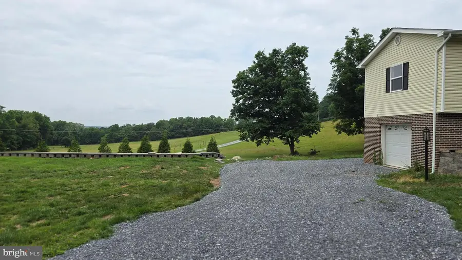 5018 Churchey Rd, Keedysville, MD 21756 - #3