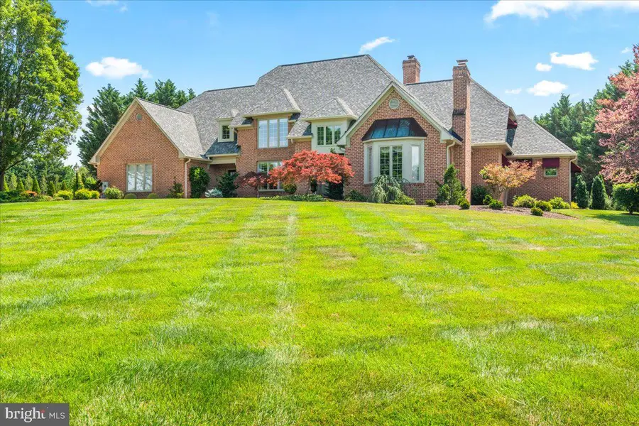 9743 Redamar Dr, Hagerstown, MD 21740 - #2