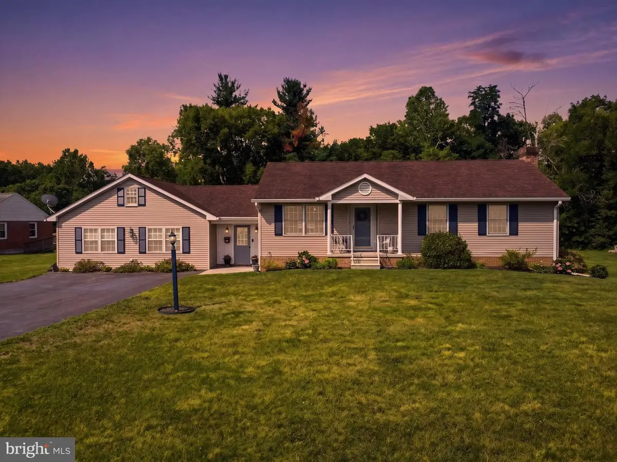 16105 Wright Rd, Williamsport, MD 21795 - #1