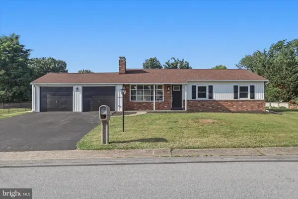 17519 Stone Valley Dr, HAGERSTOWN, MD 21740