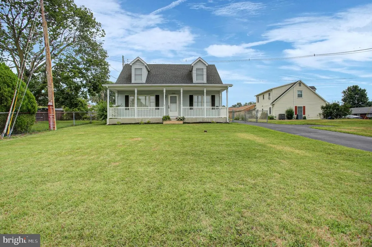 17203 Amber Dr, Hagerstown, MD 21740 - #1