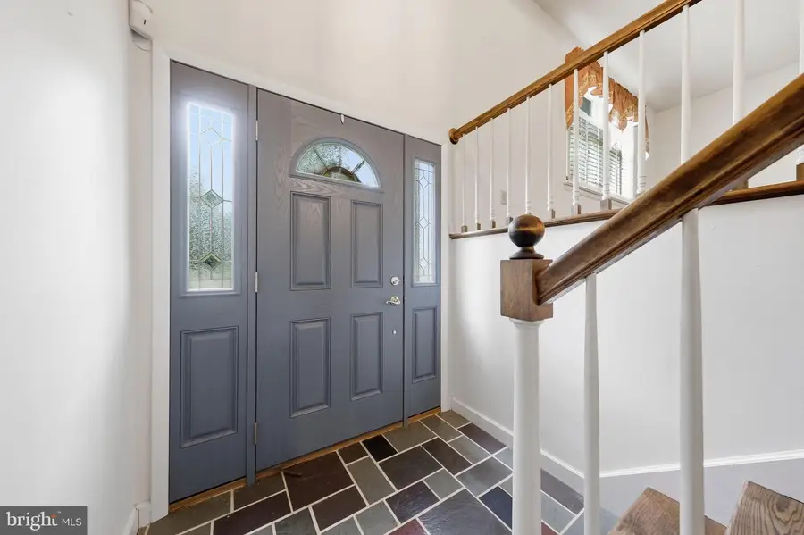 18309 Woodside Dr, Hagerstown, MD 21740 - #3