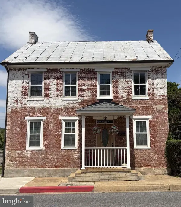 225 Potomac St, BOONSBORO, MD 21713
