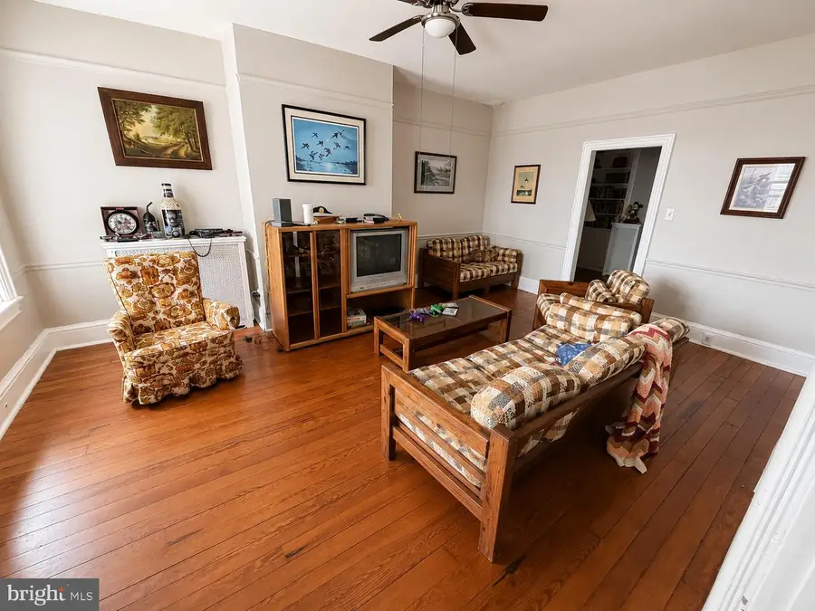 153 Summit Ave, Hagerstown, MD 21740 - #3