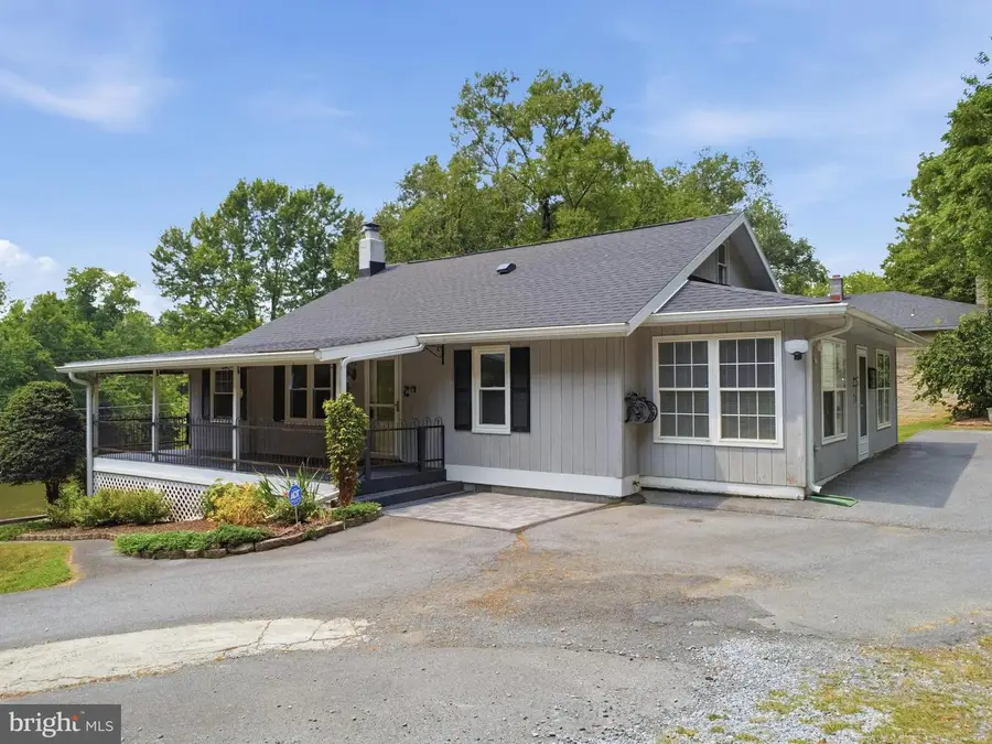 11733 Snug Harbor Ln, Williamsport, MD 21795 - #3
