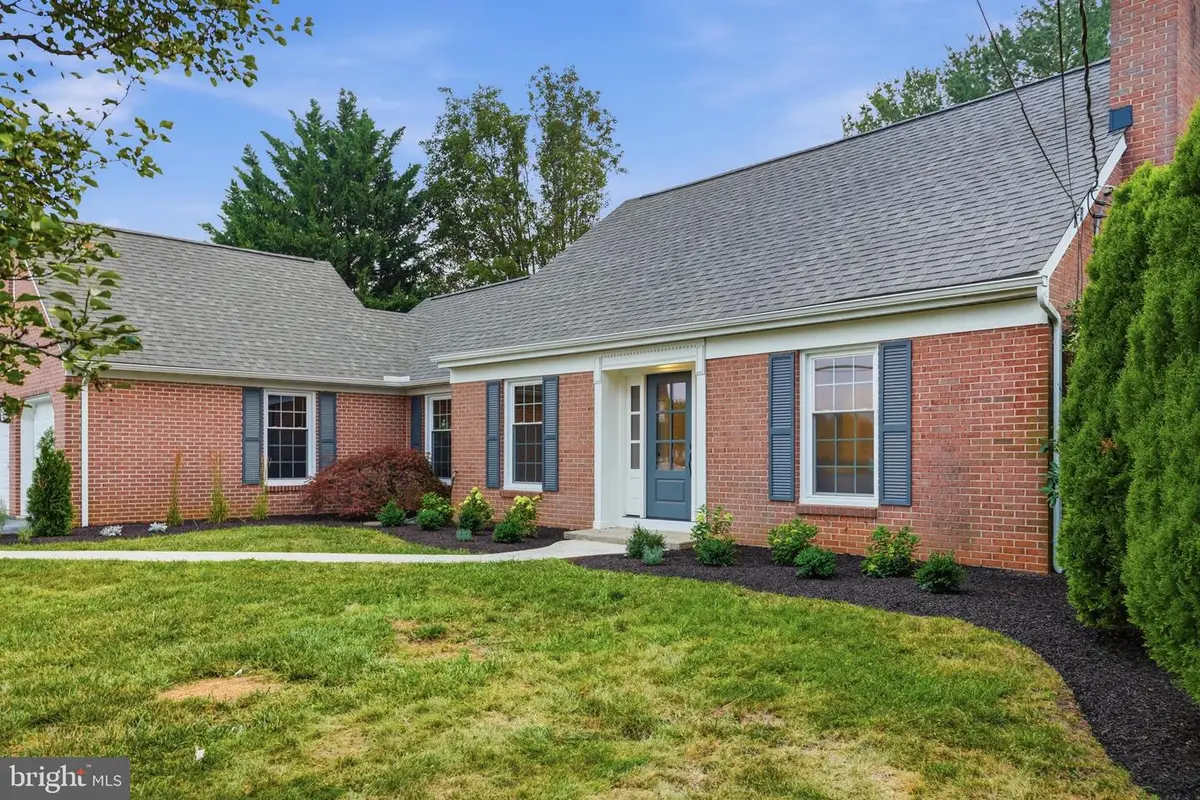 13632 Paradise Church Rd, Hagerstown, MD 21742 - #1