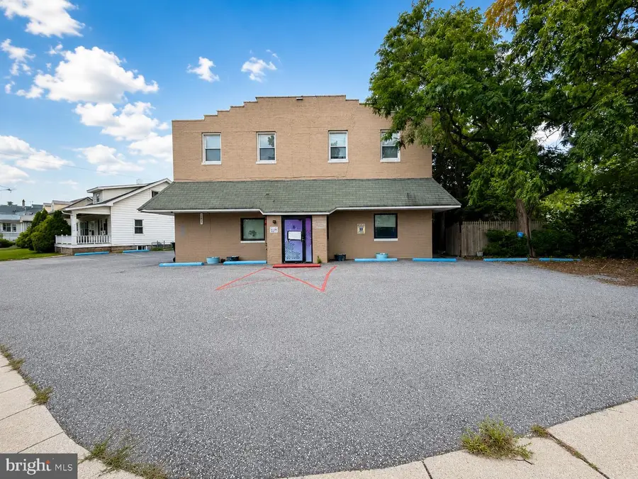 382 S Cleveland Ave, Hagerstown, MD 21740 - #2