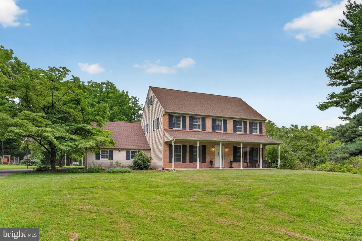 20210 Bent Willow Rd, Rohrersville, MD 21779 - #1
