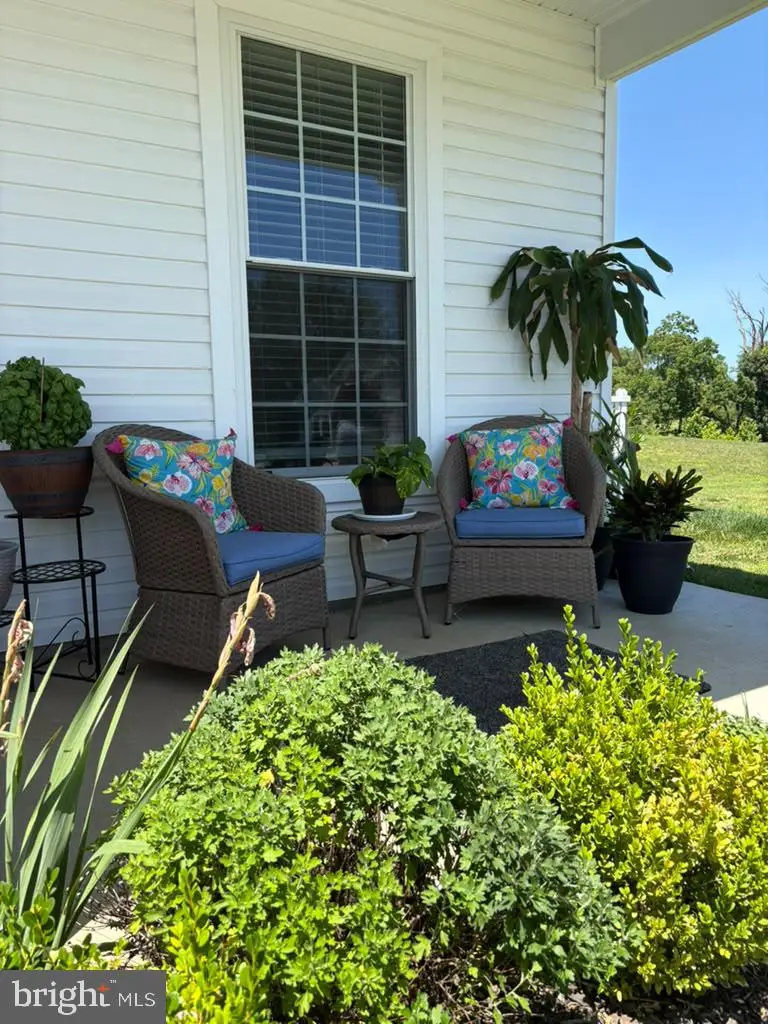 9907 Roulette Dr, Hagerstown, MD 21740 - #2