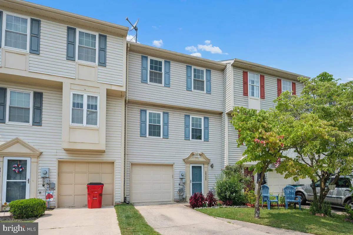 20328 Kellys Ln, Hagerstown, MD 21742 - #1