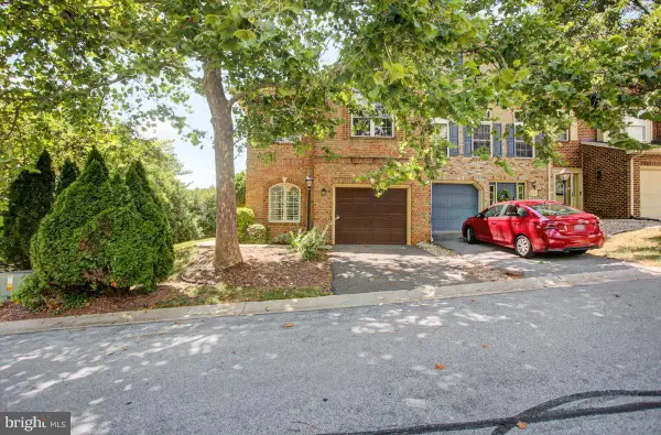 1251 Lindsay Ln, HAGERSTOWN, MD 21742