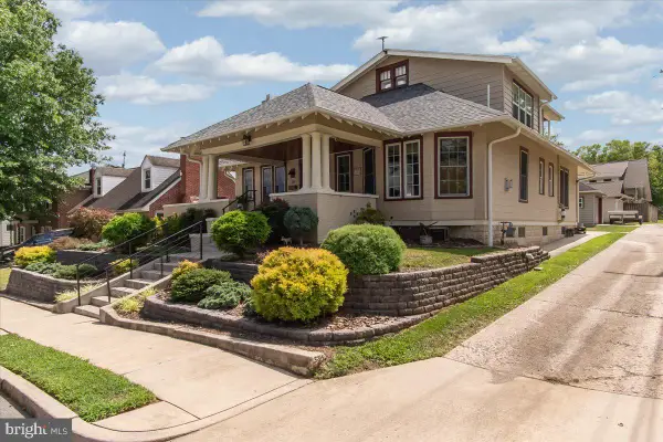 19 W Magnolia Ave, HAGERSTOWN, MD 21742