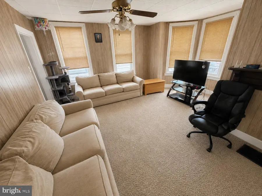 529 Salem Ave, Hagerstown, MD 21740 - #3