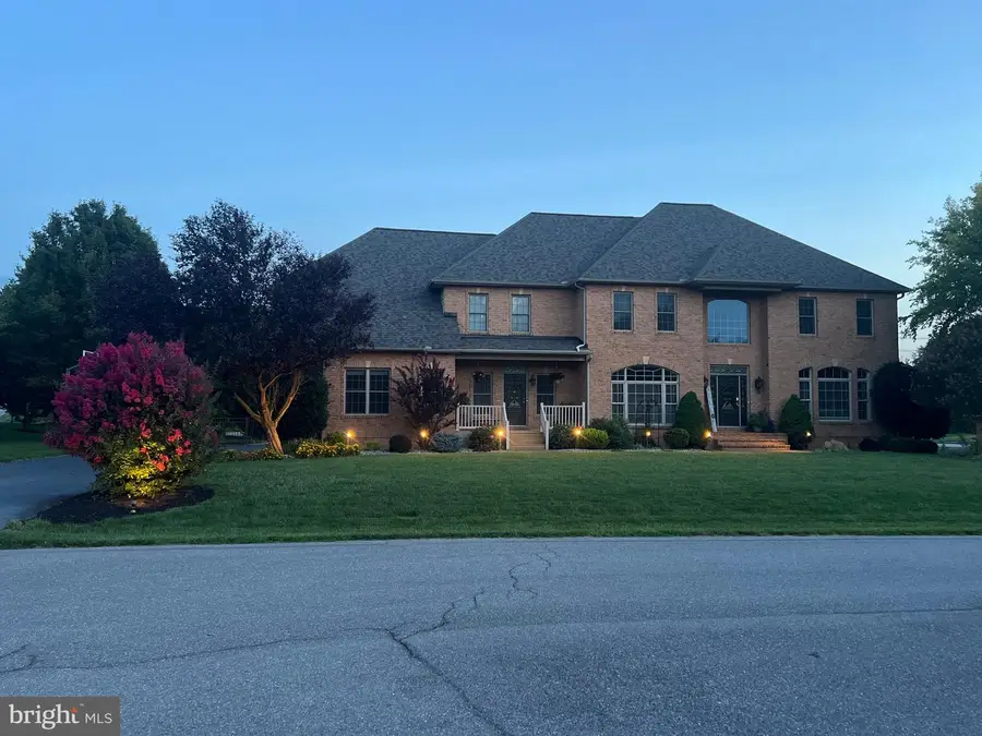 10908 Sassan Ln, Hagerstown, MD 21742 - #2