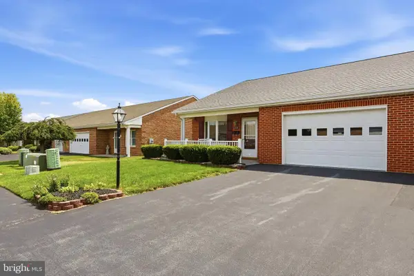 213 Winding Oak Dr, HAGERSTOWN, MD 21740