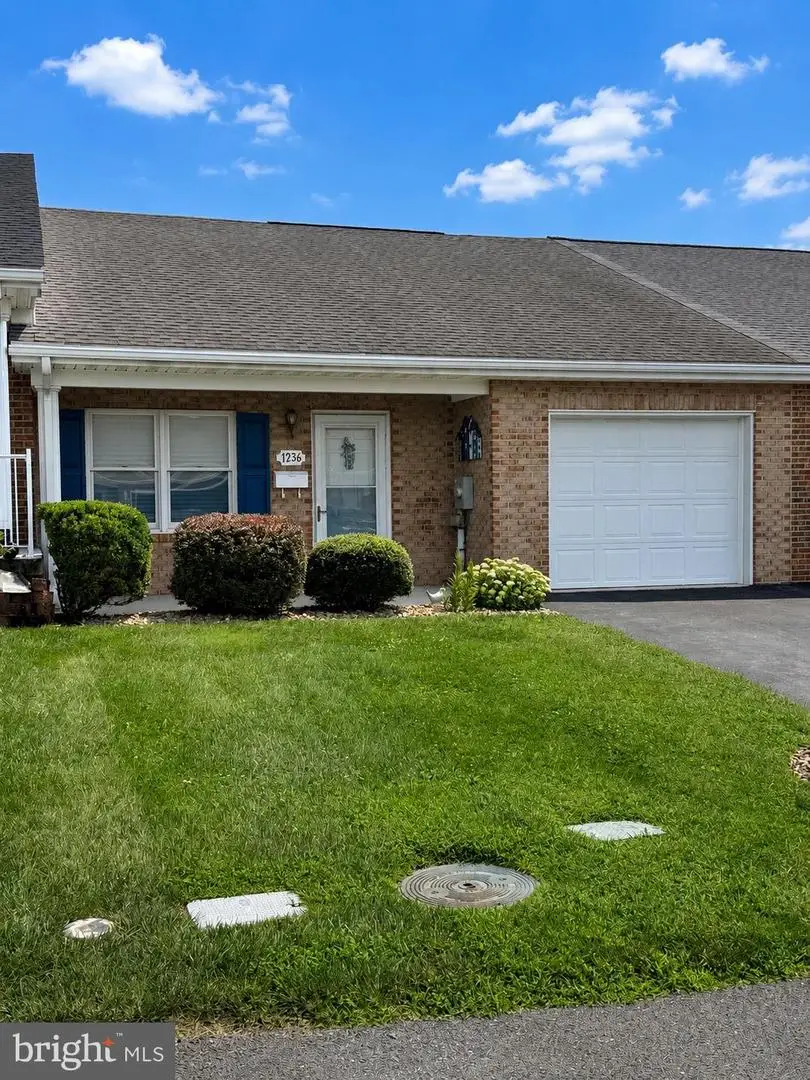 1236 Grand Legacy Dr, Hagerstown, MD 21740 - #1