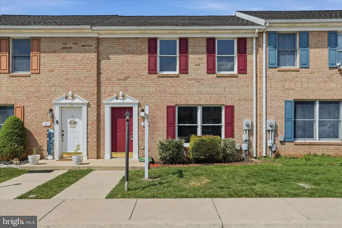309 E Ridge Dr, Hagerstown, MD 21740 - #1