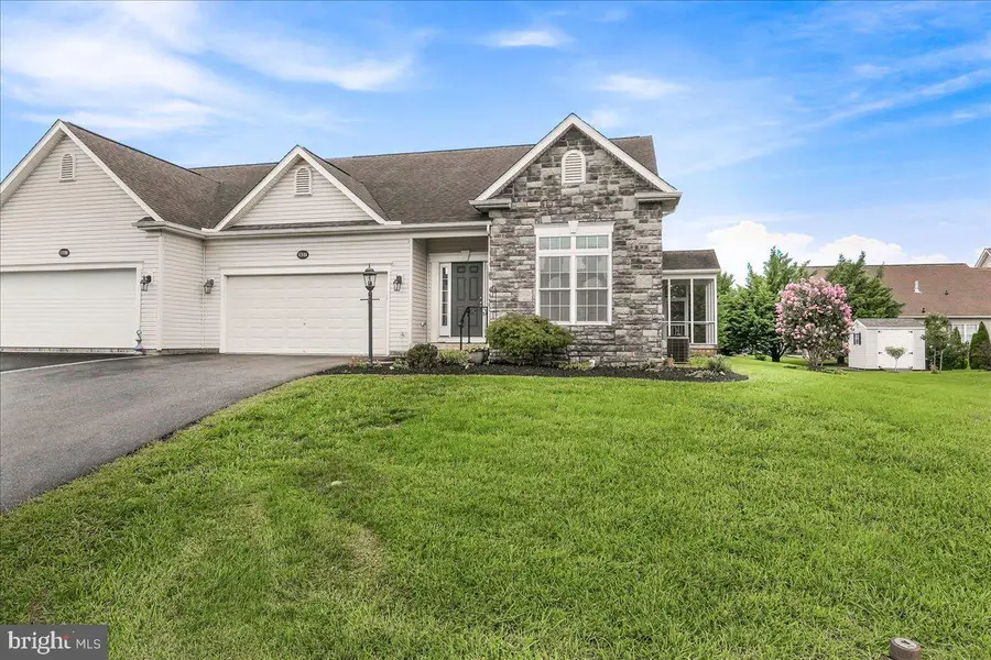 17988 Constitution Cir, Hagerstown, MD 21740 - #2