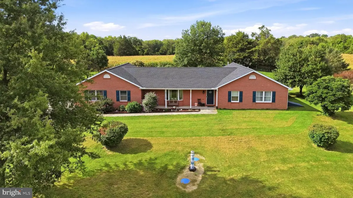 17217 Lappans Rd, Hagerstown, MD 21740 - #1