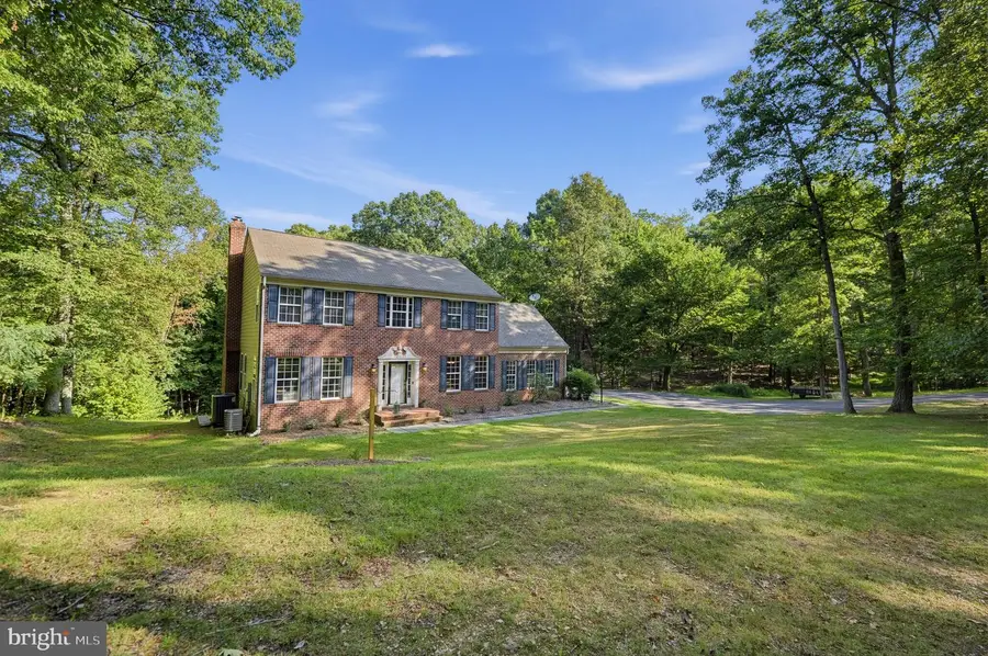 18640 Outpost Rd, Keedysville, MD 21756 - #2
