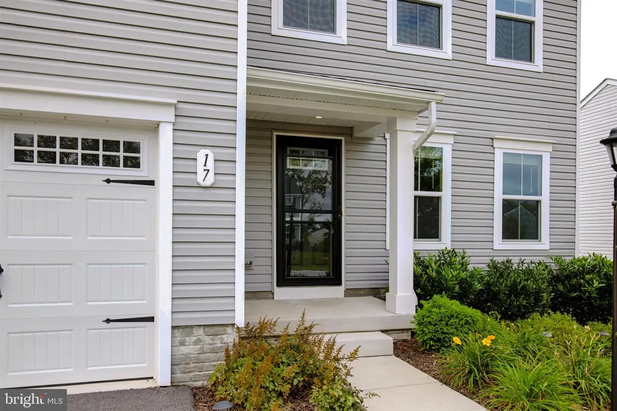 17 Raymond Xing, Hagerstown, MD 21740 - #1