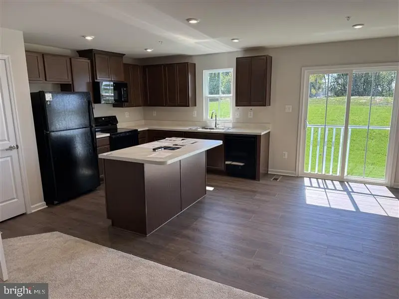 1614 Breckenridge Dr, Hagerstown, MD 21740 - #2