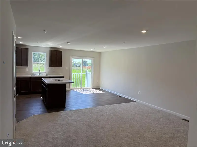 1614 Breckenridge Dr, Hagerstown, MD 21740 - #3