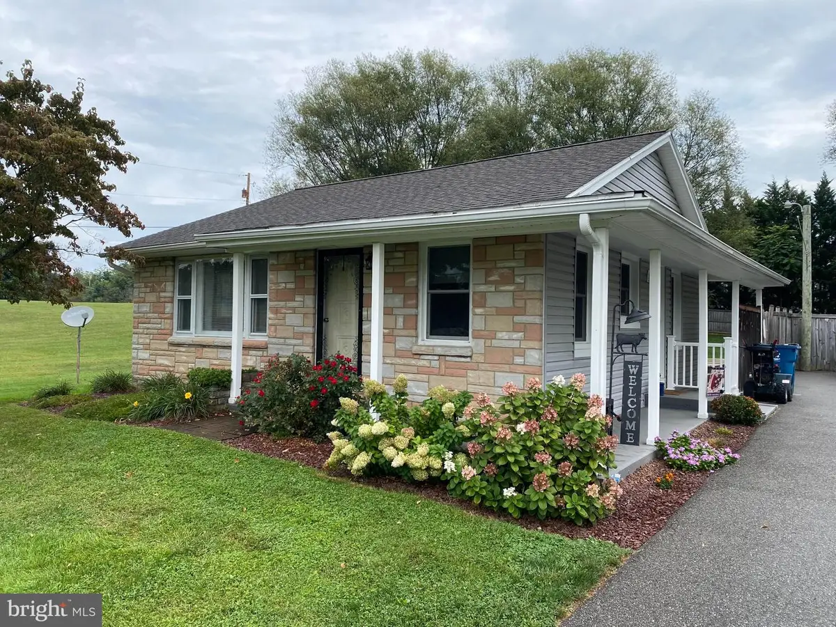 7701 Sharpsburg Pike, Boonsboro, MD 21713 - #1