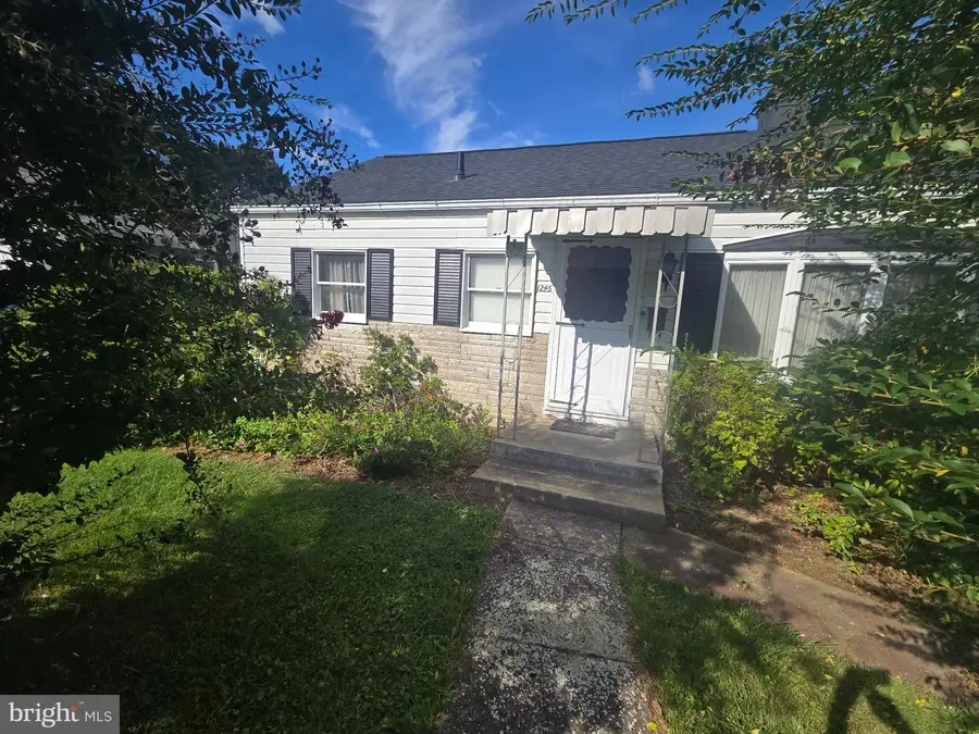 1245 Crescent Rd, Hagerstown, MD 21742 - #2