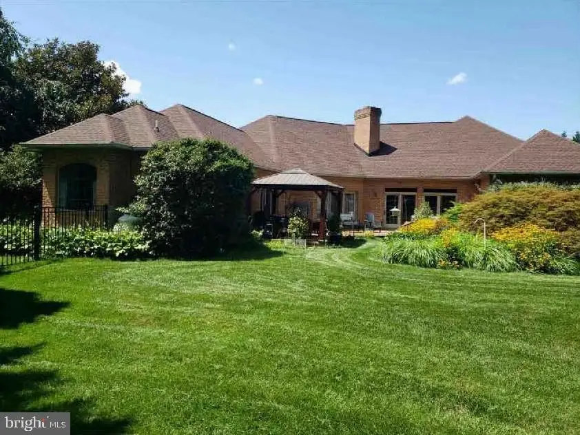 20514 Campbell Ct, Hagerstown, MD 21740 - #3