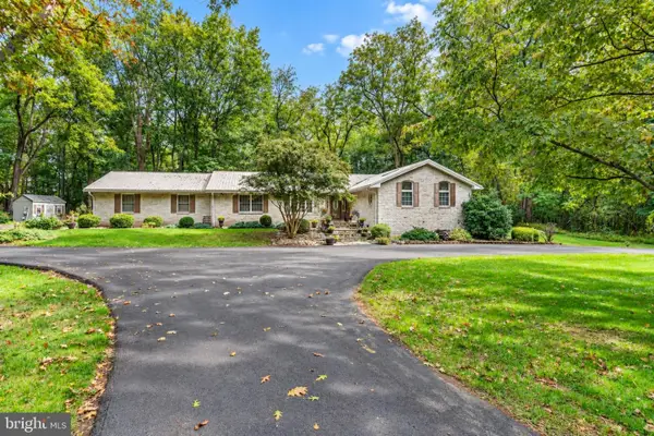 18110 College Rd, HAGERSTOWN, MD 21740