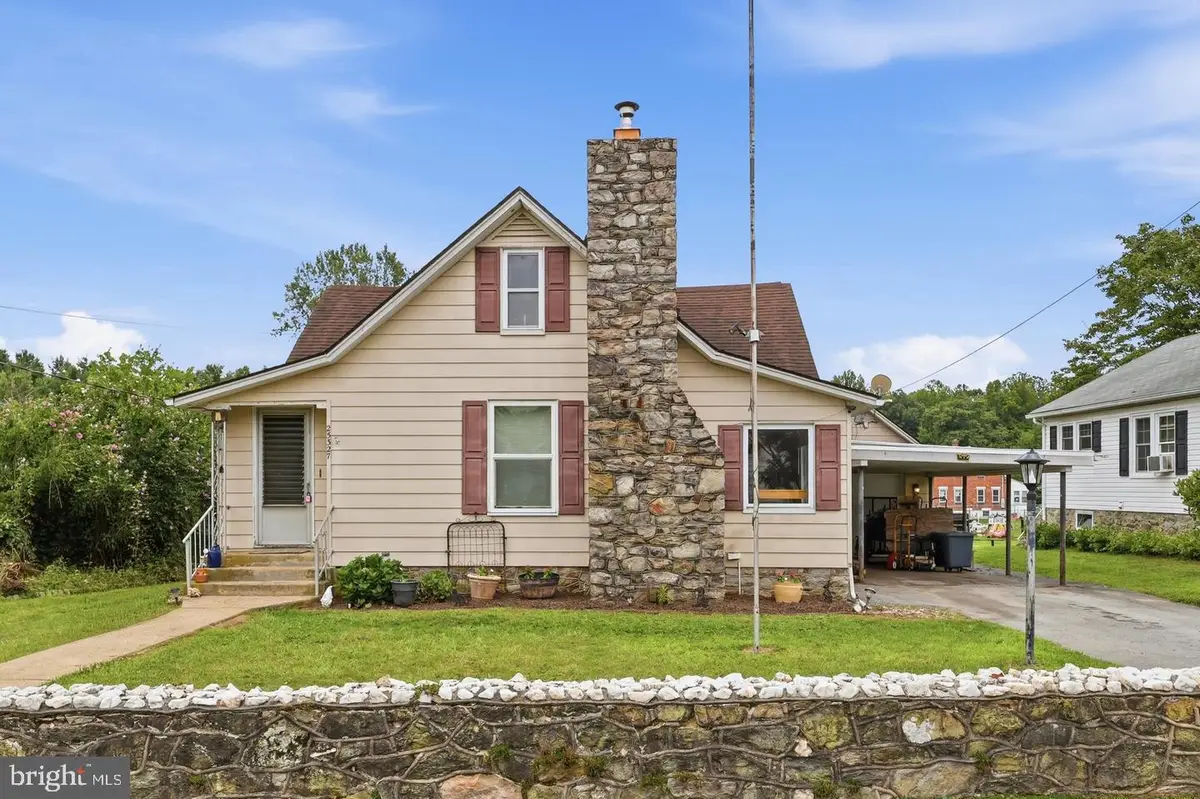 25327 Highfield Rd, Cascade, MD 21719 - #1