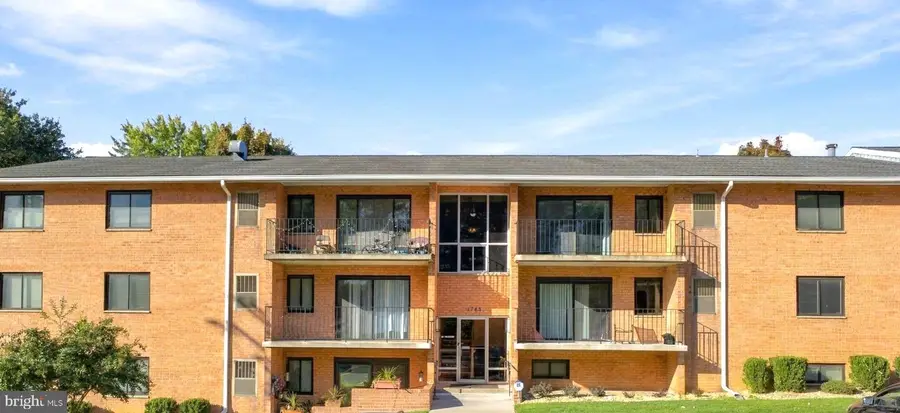 1745 Edgewood Hill Cir #204, Hagerstown, MD 21740 - #2