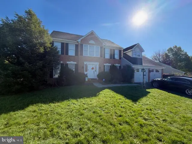 19303 Jamestown Dr, Hagerstown, MD 21742 - #2